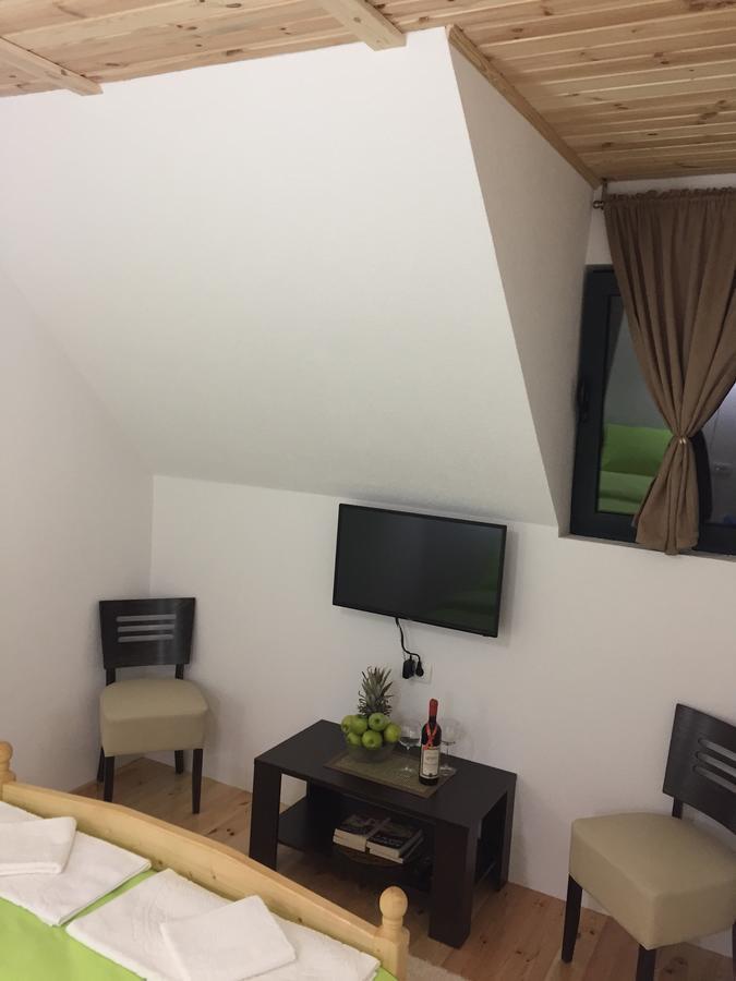 זבליאק B&B Izvor מראה חיצוני תמונה
